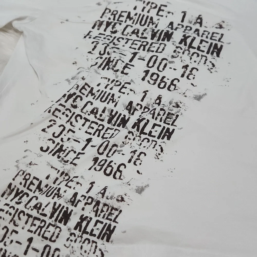 Men's Calvin Klein shirt- medium - Picture 5 of 6